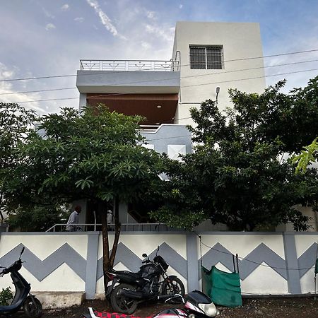 Vatavriksha Guest House,Akkalkot Akalkot Экстерьер фото